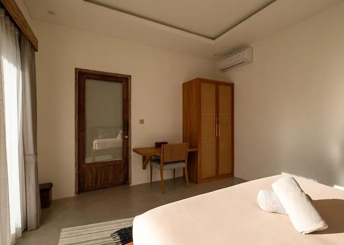Newly Renovated 3bed In Umalas - Kisah Kasih 3 Canggu (Bali)