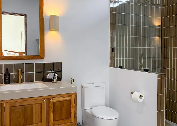 Newly Renovated 3bed In Umalas - Kisah Kasih 3