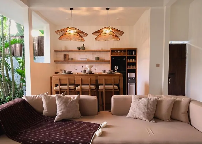 Newly Renovated 3bed In Umalas - Kisah Kasih 3 Canggu (Bali)